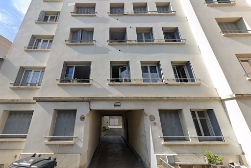 PARKING EXTERIEUR A LOUER - LYON 3EME ARRONDISSEMENT - 12 m2 - 65€ charges comprises par mois