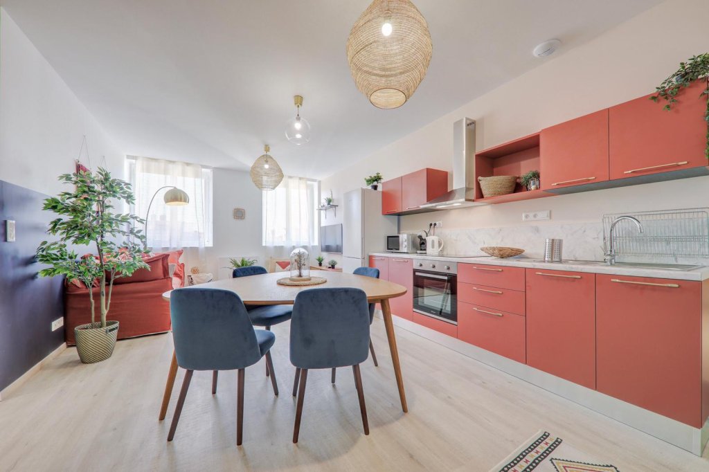 CHAMBRE A LOUER - LYON 4EME ARRONDISSEMENT - 9.96 m2 - 670€ charges comprises par mois