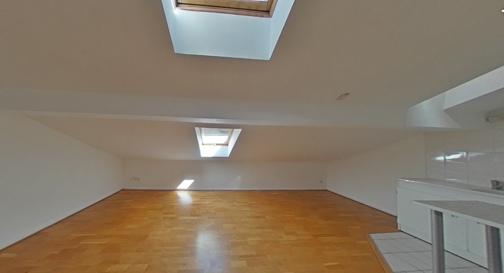APPARTEMENT T2 A LOUER - LYON 3EME ARRONDISSEMENT - 24.07 m2 - 697€ charges comprises par mois