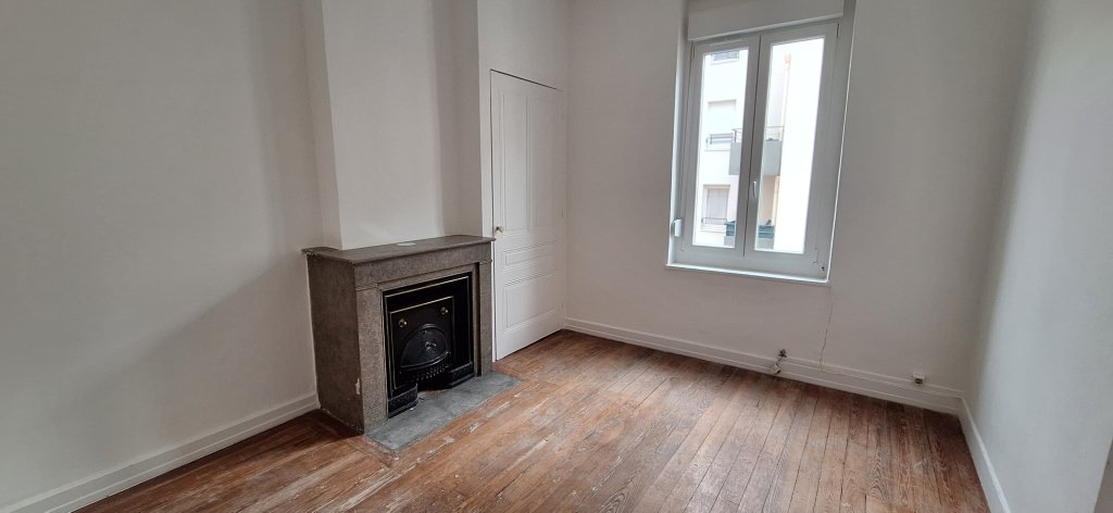 APPARTEMENT T1 A LOUER - VILLEURBANNE - 31.17 m2 - 622 &euro; charges comprises par mois