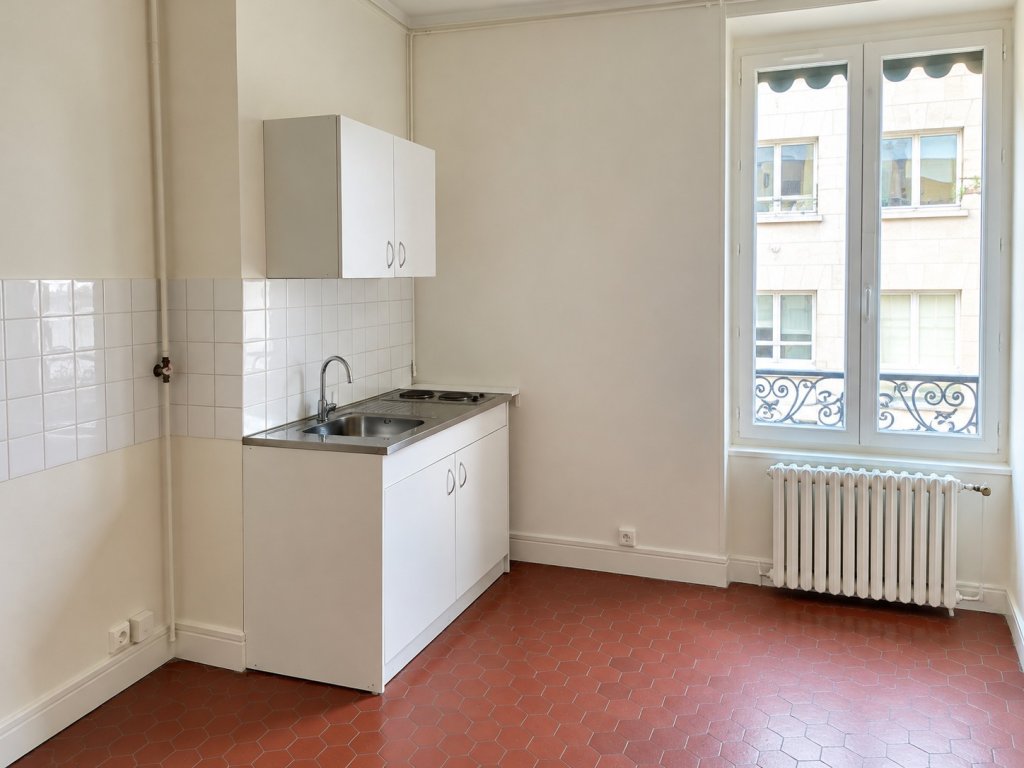 APPARTEMENT T1 A LOUER - VILLEURBANNE - 30.8 m2 - 550 &euro; charges comprises par mois