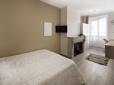 CHAMBRE A LOUER - LYON 2EME ARRONDISSEMENT - 15.36 m2 - 715€ charges comprises par mois