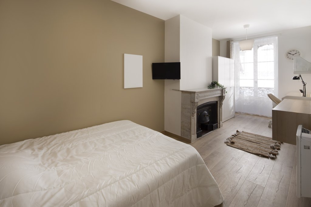 CHAMBRE A LOUER - LYON 2EME ARRONDISSEMENT - 15.36 m2 - 725 &euro; charges comprises par mois