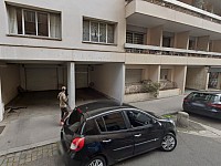 GARAGE A LOUER - LYON 7EME ARRONDISSEMENT - 1 m2 - 110 &euro; charges comprises par mois