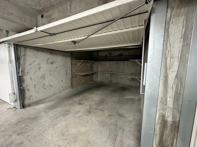 GARAGE PMR A VENDRE - LYON 8EME ARRONDISSEMENT - 27500€