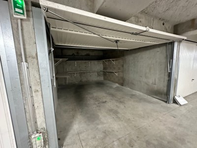 GARAGE PMR A VENDRE - LYON 8EME ARRONDISSEMENT - 27500€