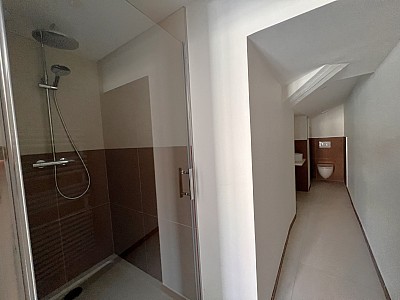 STUDIO A LOUER - LYON 2EME ARRONDISSEMENT - 33.79 m2 - 995�&euro; charges comprises par mois