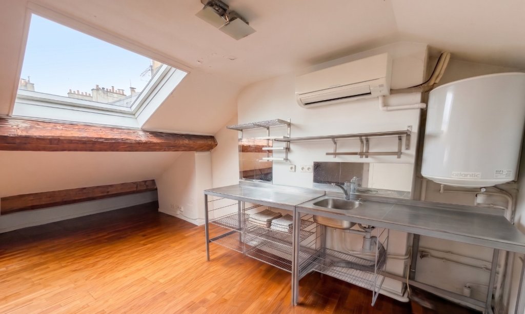 STUDIO A VENDRE - LYON 2EME ARRONDISSEMENT - 13.78 m2 - 135 000 &euro;