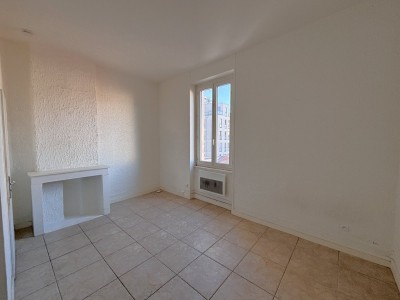 STUDIO A VENDRE - VILLEURBANNE - 18.82 m2 - 103000€