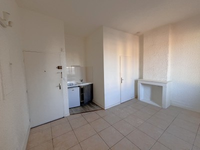 STUDIO A VENDRE - VILLEURBANNE - 18.82 m2 - 103000€