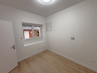 APPARTEMENT T1 A LOUER - CHASSIEU - 35.02 m2 - 700€ charges comprises par mois