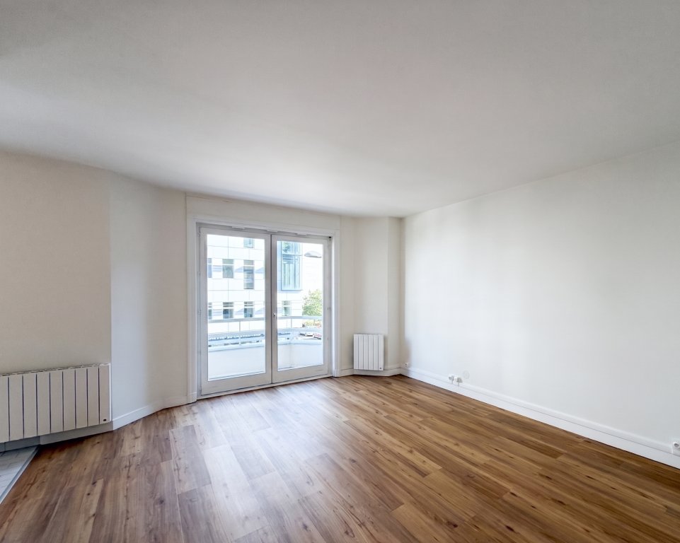 APPARTEMENT T1 A LOUER - LYON 3EME ARRONDISSEMENT - 33.6 m2 - 750 &euro; charges comprises par mois
