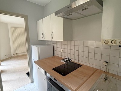 APPARTEMENT T1 A LOUER - LYON 6EME ARRONDISSEMENT - 32.09 m2 - 730�&euro; charges comprises par mois