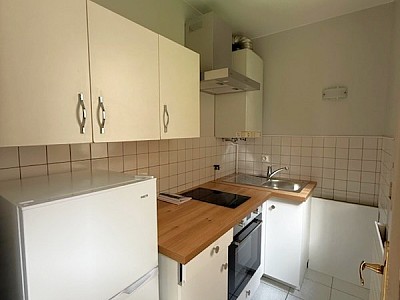 APPARTEMENT T1 A LOUER - LYON 6EME ARRONDISSEMENT - 32.09 m2 - 730�&euro; charges comprises par mois