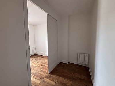 APPARTEMENT T1 A LOUER - VILLEURBANNE Tolstoi-Nord - 31.95 m2 - 526�&euro; charges comprises par mois