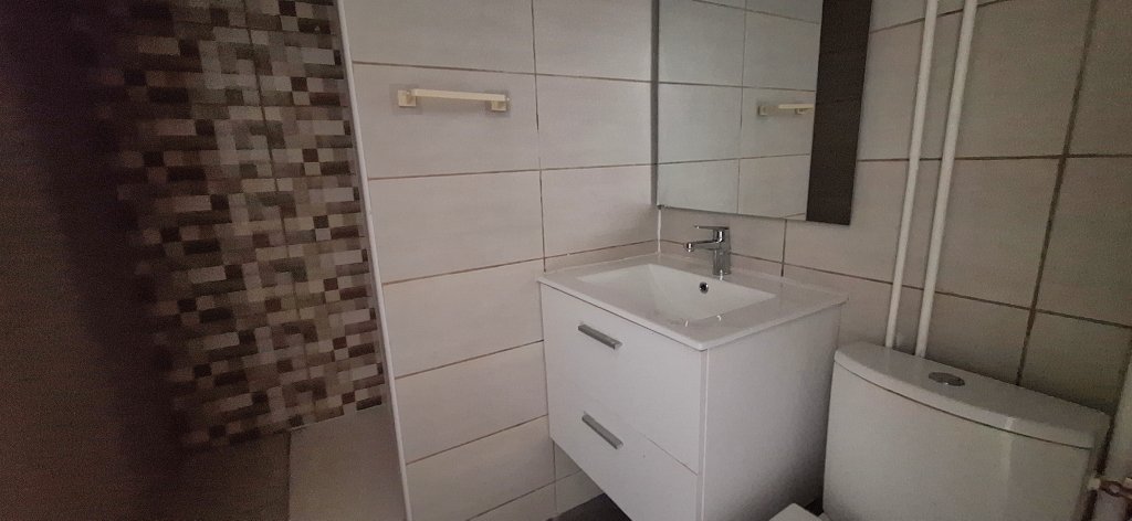 APPARTEMENT T1 A LOUER - VILLEURBANNE - 31.17 m2 - 622 &euro; charges comprises par mois