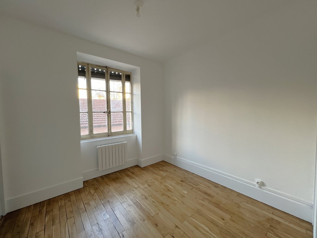 APPARTEMENT T1 A LOUER - VILLEURBANNE - 45.67 m2 - 846 &euro; charges comprises par mois