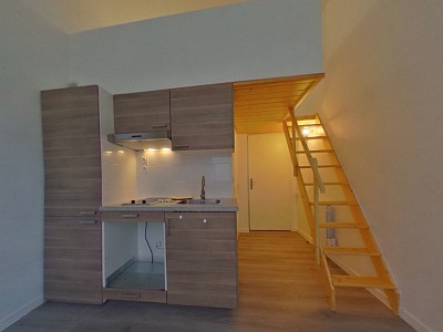 APPARTEMENT T1 A LOUER - VILLEURBANNE - 15.17 m2 - 454 € charges comprises par mois