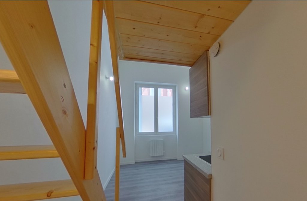 APPARTEMENT T1 A LOUER - VILLEURBANNE - 15.17 m2 - 454 &euro; charges comprises par mois