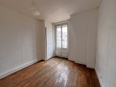 APPARTEMENT T1 A VENDRE - LYON 7EME ARRONDISSEMENT - 35.36 m2 - 159000€