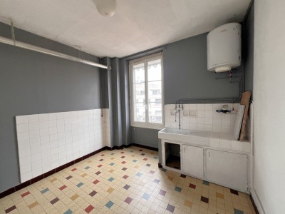 APPARTEMENT T1 A VENDRE - LYON 7EME ARRONDISSEMENT - 35.36 m2 - 159000€