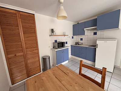 APPARTEMENT T2 A LOUER - CHARBONNIERES LES BAINS - 30 m2 - 615€ charges comprises par mois