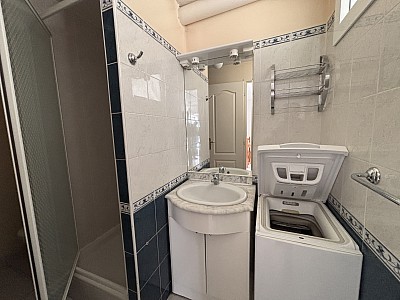APPARTEMENT T2 A LOUER - CHARBONNIERES LES BAINS - 30 m2 - 615€ charges comprises par mois