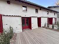 APPARTEMENT T2 A LOUER - CHARBONNIERES LES BAINS - 35.15 m2 - 935 &euro; charges comprises par mois