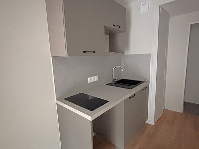 APPARTEMENT T2 A LOUER - CHARBONNIERES LES BAINS - 35.15 m2 - 935 &euro; charges comprises par mois