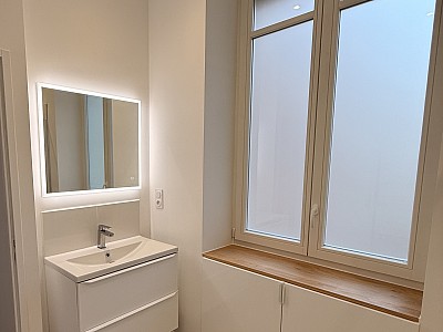 APPARTEMENT T2 A LOUER - LYON 2EME ARRONDISSEMENT - 65.82 m2 - 1�345�&euro; charges comprises par mois