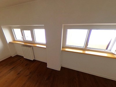 APPARTEMENT T2 A LOUER - LYON 2EME ARRONDISSEMENT - 25.54 m2 - 656 &euro; charges comprises par mois