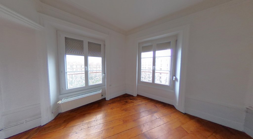 APPARTEMENT T2 A LOUER - LYON 3EME ARRONDISSEMENT - 56.84 m2 - 786�&euro; charges comprises par mois