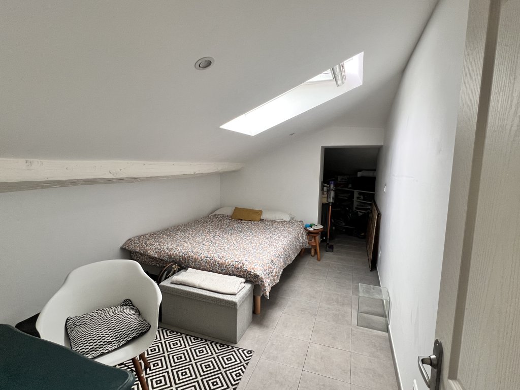 APPARTEMENT T2 A LOUER - LYON 3EME ARRONDISSEMENT - 21.44 m2 - 617 &euro; charges comprises par mois