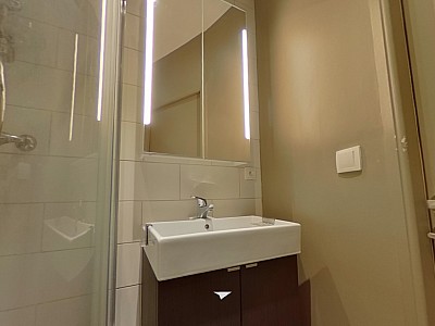 APPARTEMENT T2 A LOUER - LYON 4EME ARRONDISSEMENT m�tro croix rousse - 32.23 m2 - 815�&euro; charges comprises par mois