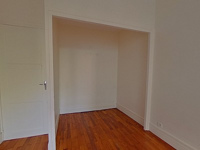 APPARTEMENT T2 A LOUER - LYON 6EME ARRONDISSEMENT - 49.37 m2 - 834€ charges comprises par mois