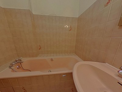 APPARTEMENT T2 A LOUER - LYON 6EME ARRONDISSEMENT - 47.38 m2 - 779€ charges comprises par mois