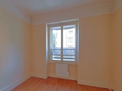 APPARTEMENT T2 A LOUER - LYON 6EME ARRONDISSEMENT - 50.31 m2 - 825€ charges comprises par mois