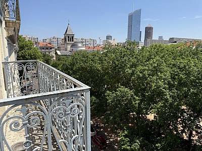 APPARTEMENT T2 A LOUER - LYON 6EME ARRONDISSEMENT - 56.85 m2 - 1240€ charges comprises par mois