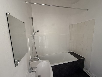 APPARTEMENT T2 A LOUER - LYON 6EME ARRONDISSEMENT - 47 m2 - 731€ charges comprises par mois