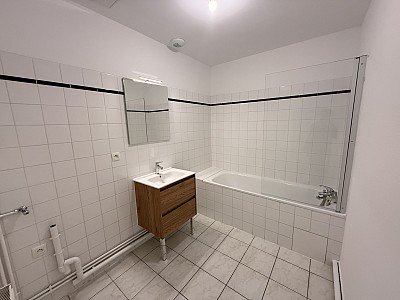 APPARTEMENT T2 A LOUER - LYON 6EME ARRONDISSEMENT - 66.8 m2 - 1�249�&euro; charges comprises par mois