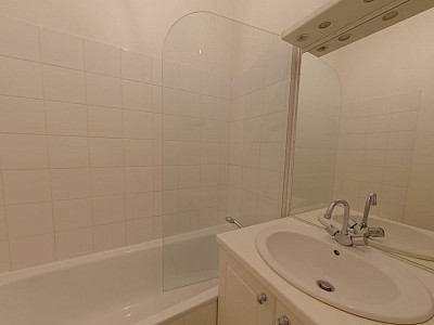 APPARTEMENT T2 A LOUER - LYON 6EME ARRONDISSEMENT - 44.12 m2 - 835 &euro; charges comprises par mois
