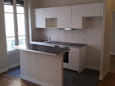 APPARTEMENT T2 A LOUER - LYON 7EME ARRONDISSEMENT - 37.75 m2 - 799 € charges comprises par mois