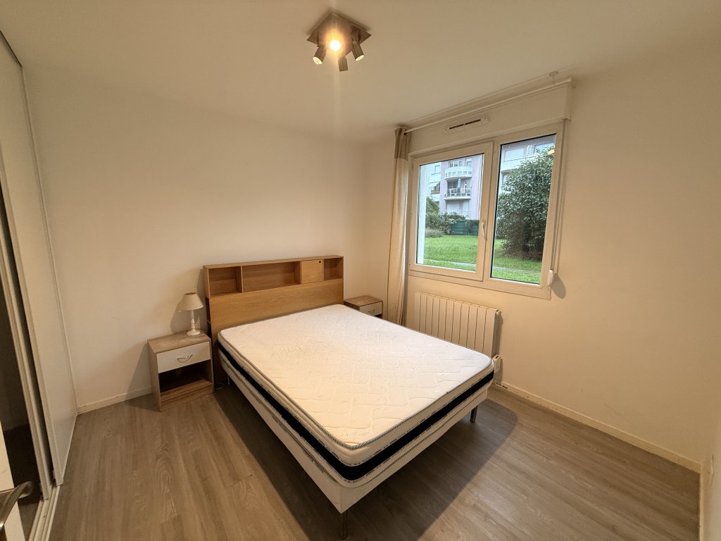 APPARTEMENT T2 A LOUER - LYON 7EME ARRONDISSEMENT - 36.63 m2 - 851�&euro; charges comprises par mois