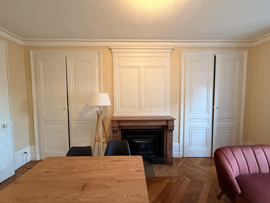 APPARTEMENT T2 A LOUER - LYON 7EME ARRONDISSEMENT - 48.7 m2 - 916�&euro; charges comprises par mois