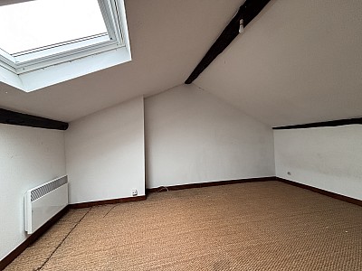 APPARTEMENT T2 A LOUER - VILLEURBANNE - 40 m2 - 680€ charges comprises par mois