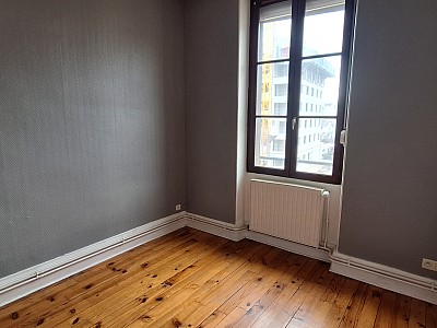 APPARTEMENT T2 A LOUER - VILLEURBANNE - 43 m2 - 595€ charges comprises par mois