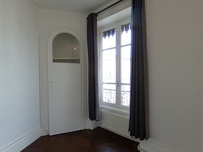 APPARTEMENT T2 A LOUER - VILLEURBANNE Tolstoi-Nord - 43 m2 - 595€ charges comprises par mois