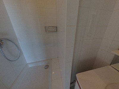 APPARTEMENT T2 A LOUER - VILLEURBANNE Tolstoi-Nord - 43 m2 - 595€ charges comprises par mois