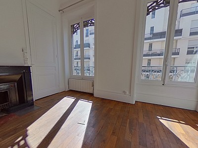 APPARTEMENT T2 A LOUER - VILLEURBANNE - 40.75 m2 - 686€ charges comprises par mois