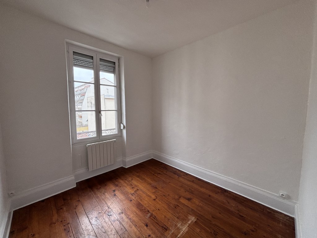 APPARTEMENT T2 A LOUER - VILLEURBANNE - 37.92 m2 - 540�&euro; charges comprises par mois